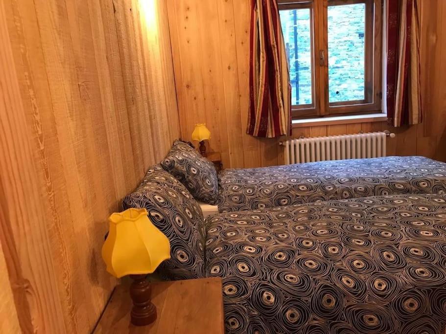 Kenne, A 200m Dagli Impianti Monterosaski *